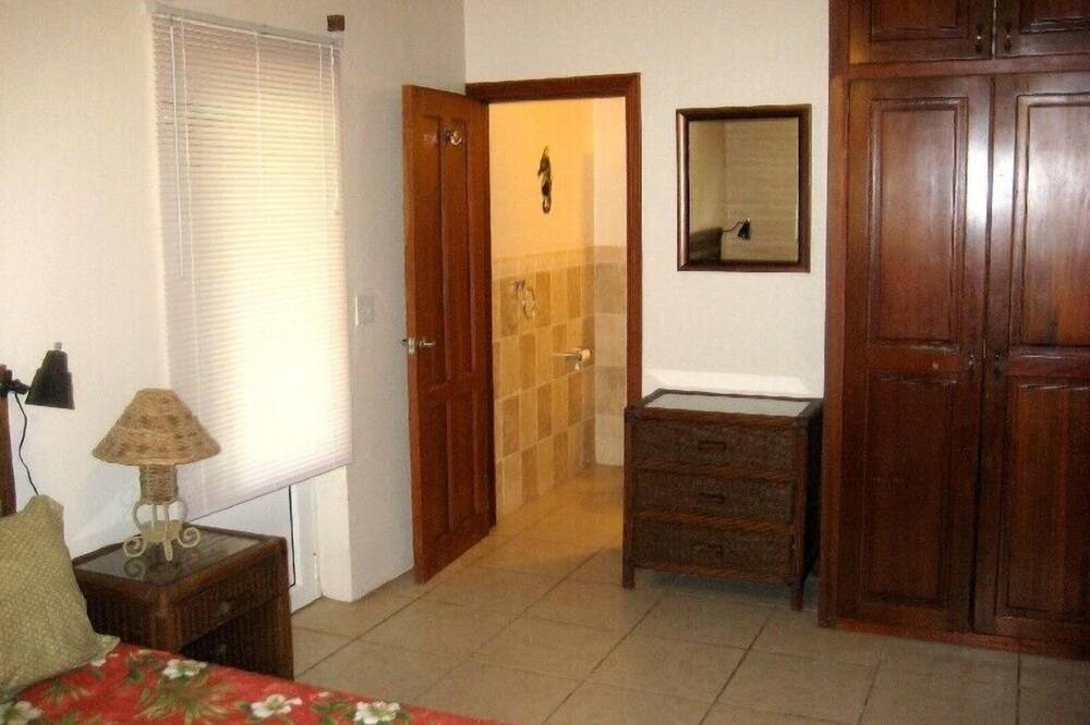 Photo of Bedroom in West End