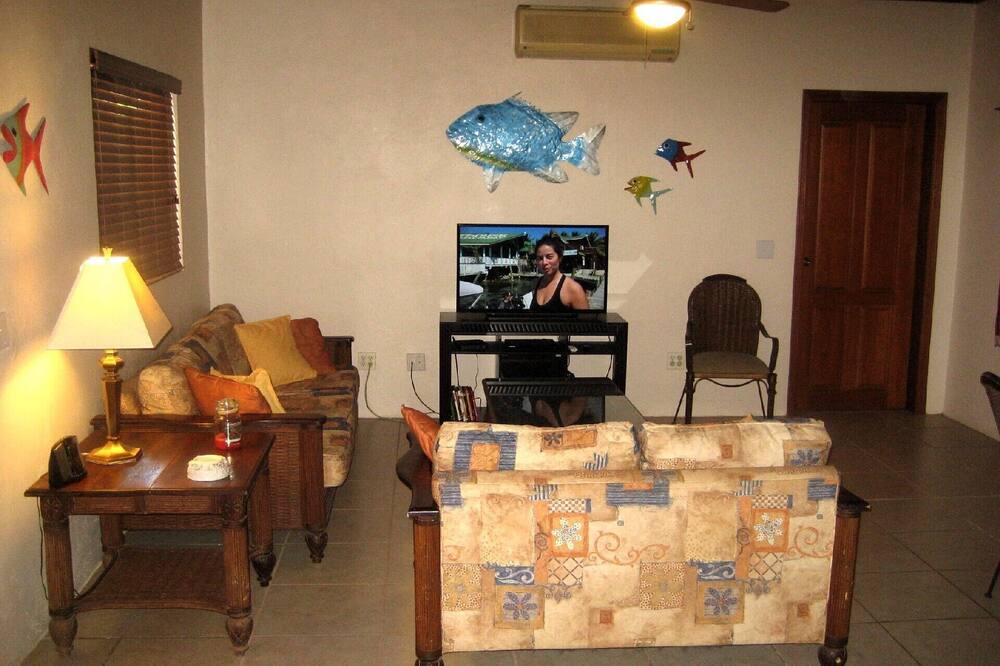 Photo of Livingroom in West End