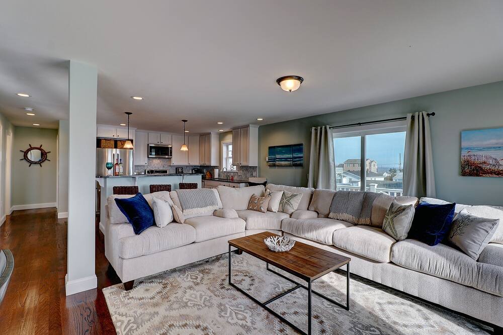 Photo of Bedroom in Eastward Look
