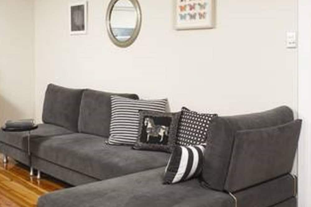 Photo of Livingroom in Scone