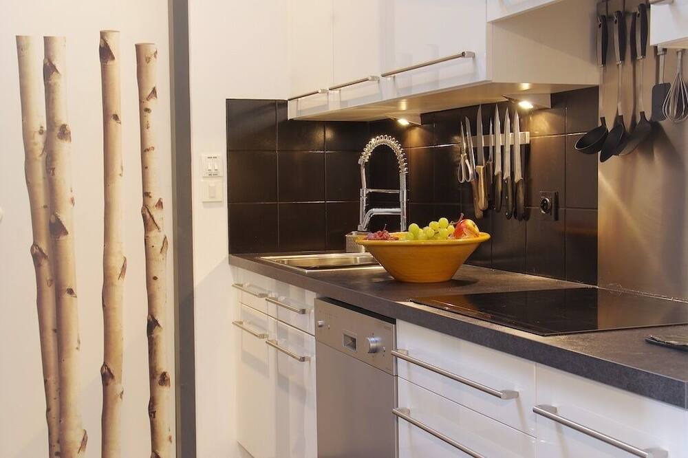 Photo of Kitchen in Bordeaux Golden Triangle