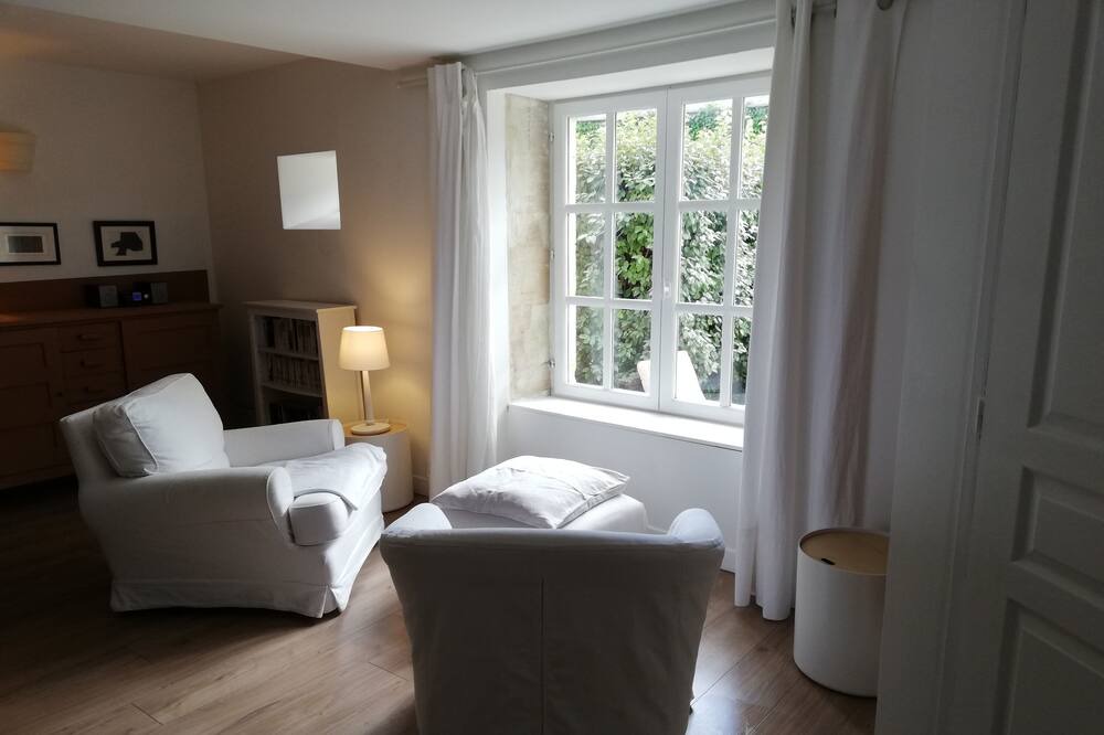 Photo of Bedroom in Sainte-Honorine-des-Pertes