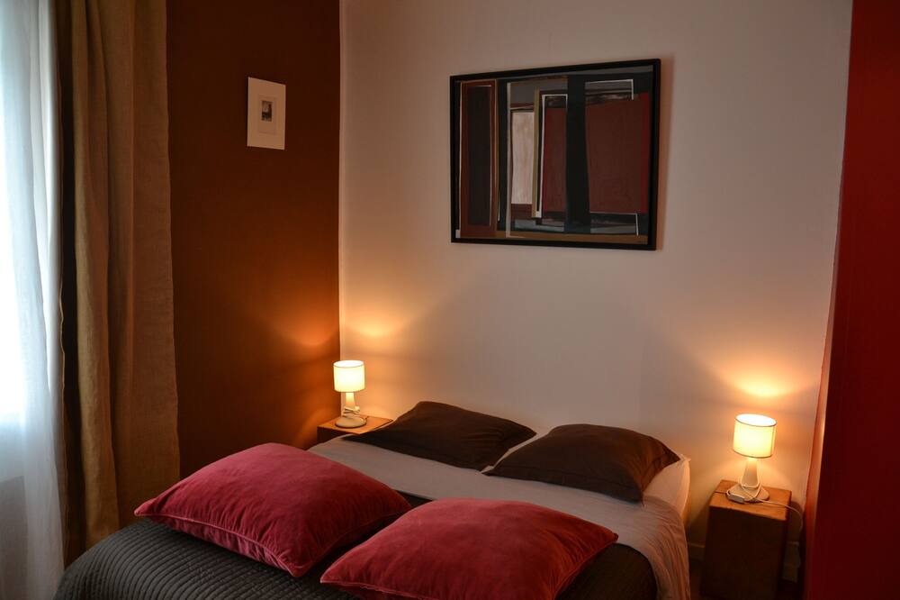 Photo of Bedroom in Sainte-Honorine-des-Pertes