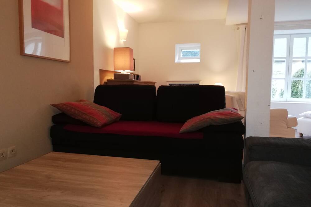Photo of Livingroom in Sainte-Honorine-des-Pertes