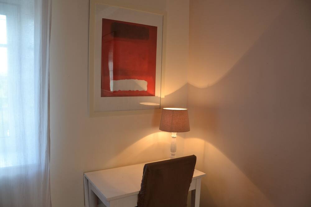 Photo of Bedroom in Sainte-Honorine-des-Pertes