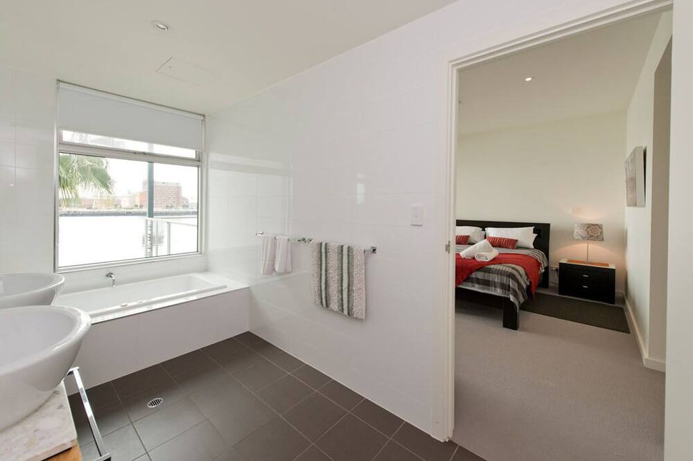 Photo of Bedroom in New Port