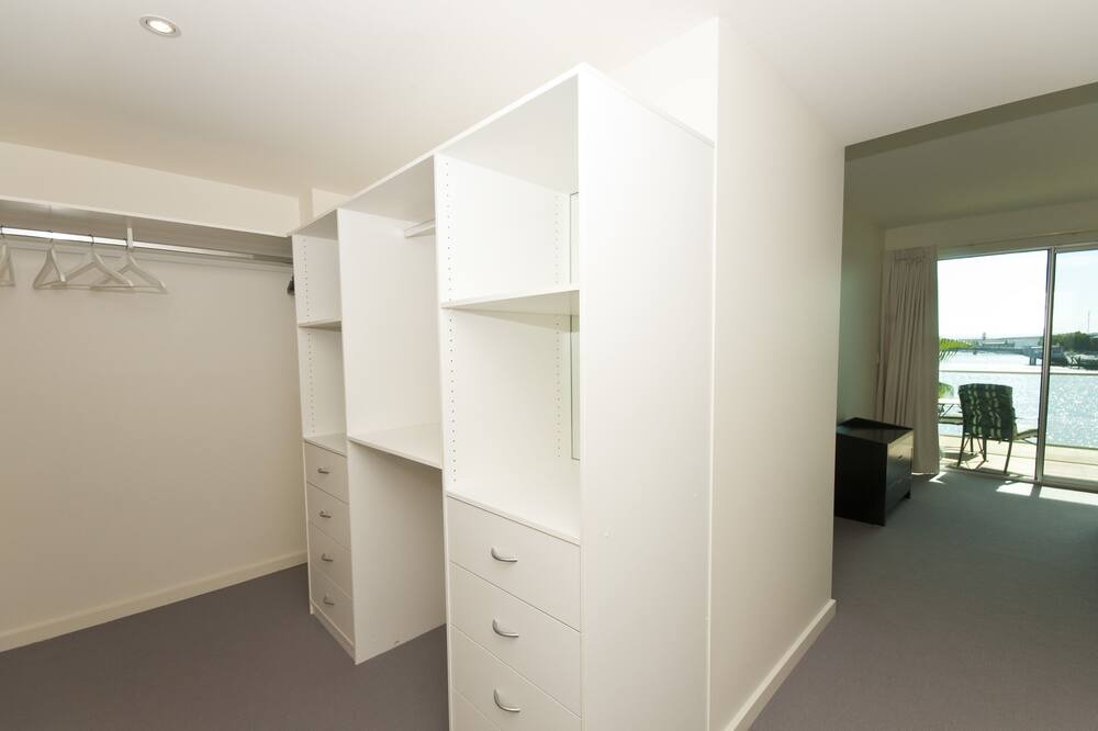 Photo of Bedroom in New Port