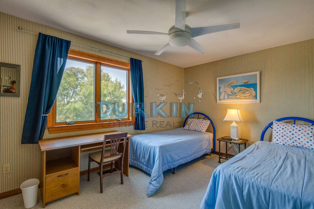 Photo of Bedroom in Eastward Look