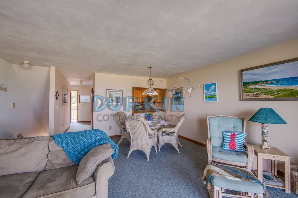 Photo of Livingroom in Eastward Look