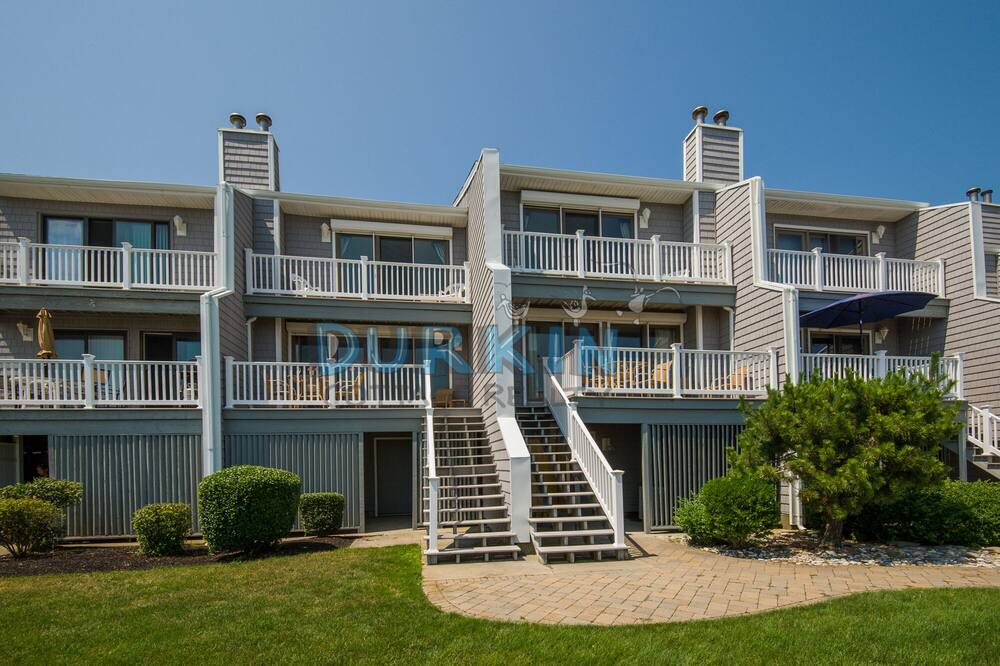 Photo of Outdoor in Eastward Look