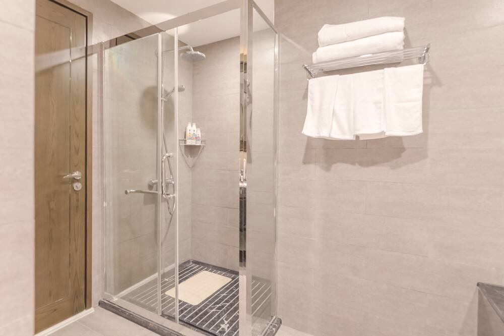 Photo of Bathroom in Wuzhong