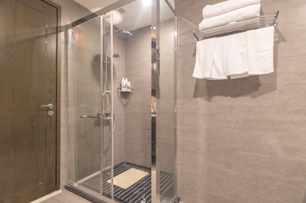Photo of Bathroom in Wuzhong