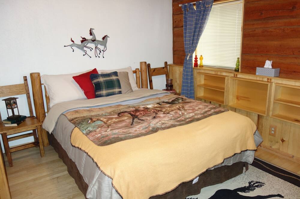 Photo of Bedroom in Castle Valley
