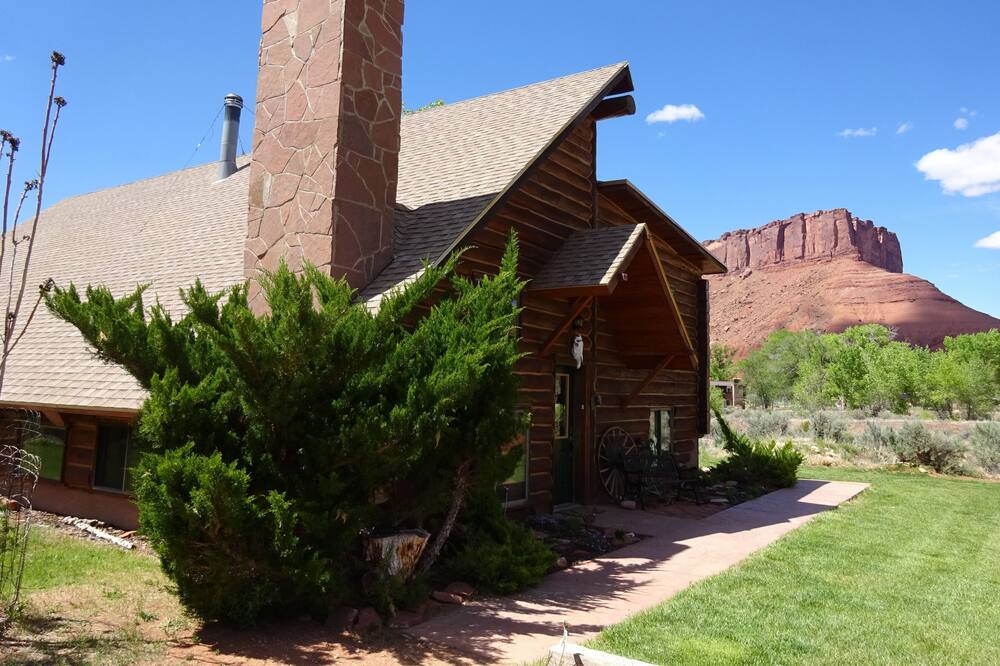 Photo of Outdoor in Castle Valley