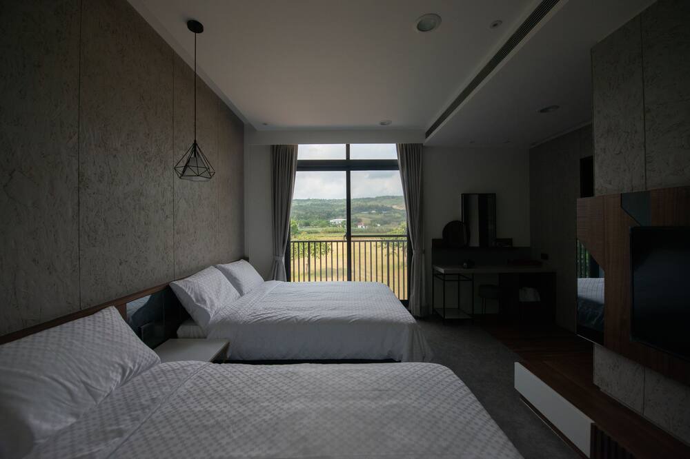 Photo of Bedroom in Big Beach