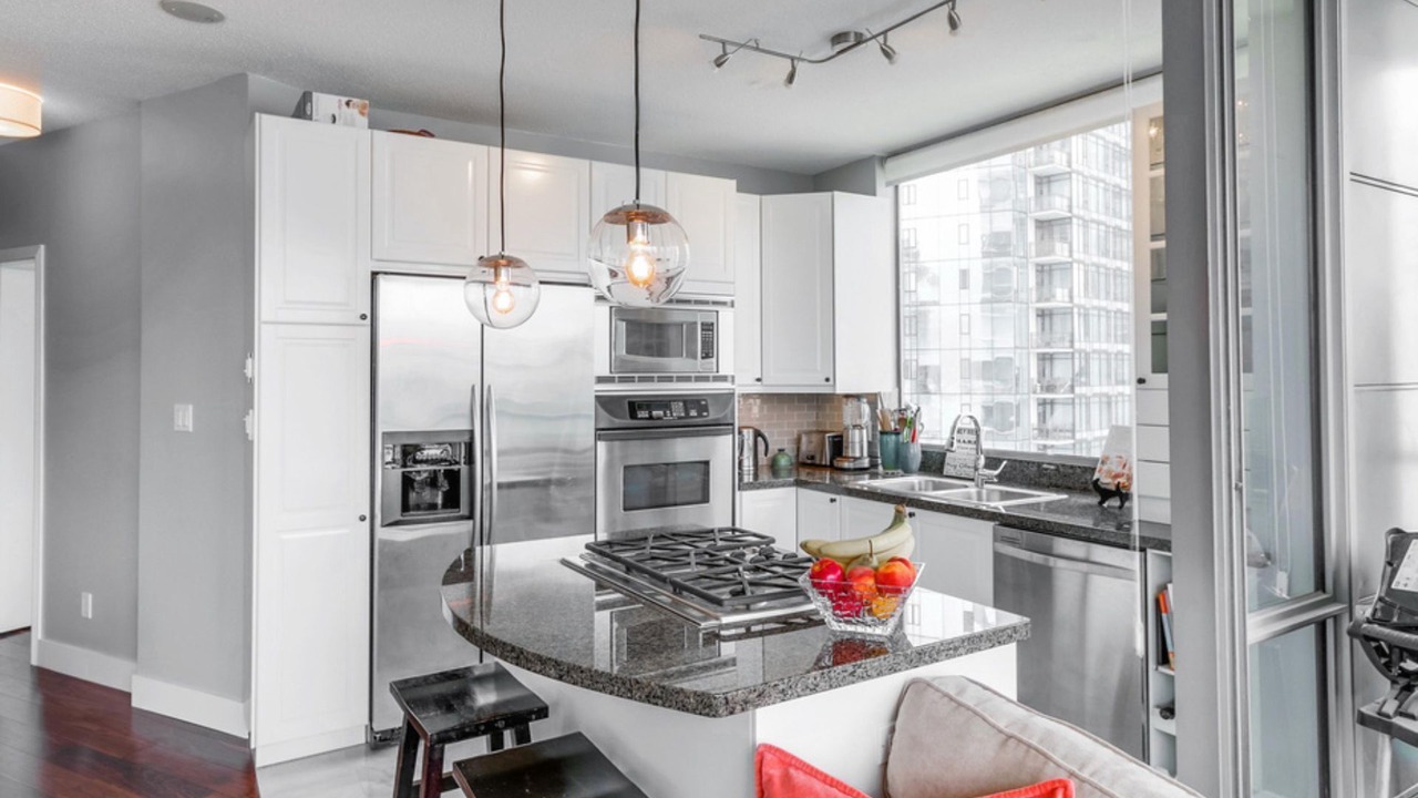 Photo of Kitchen in Coal Harbour