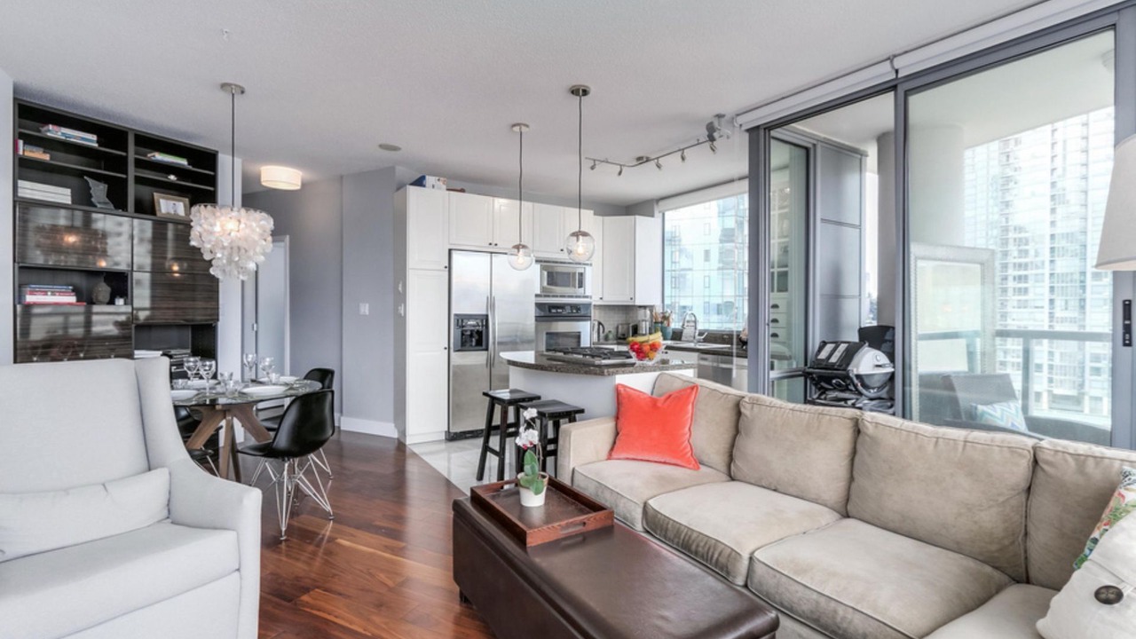 Photo of Livingroom in Coal Harbour