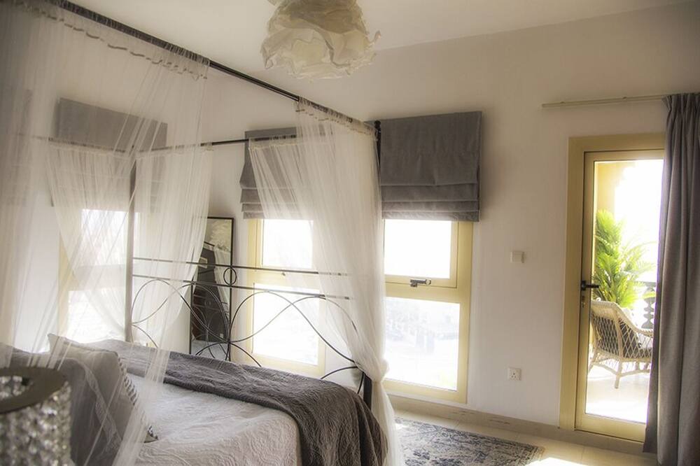 Photo of Bedroom in Al Hamra Village
