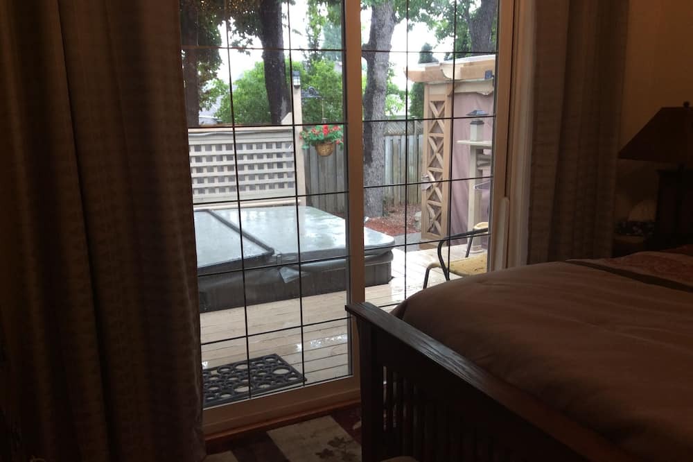 Photo of Bedroom in Ancaster