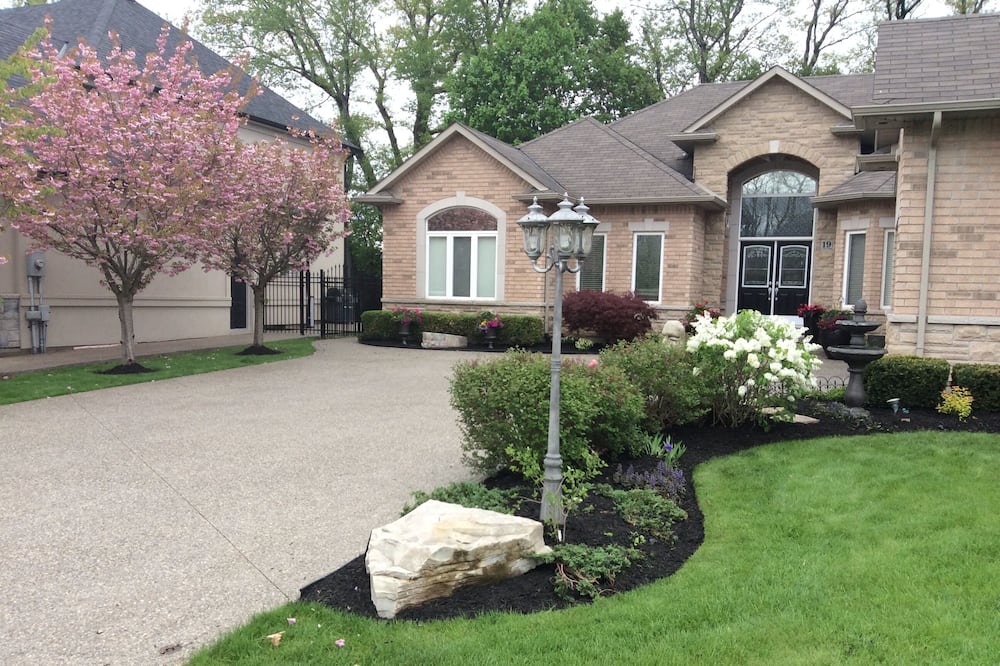 Photo of Others in Ancaster