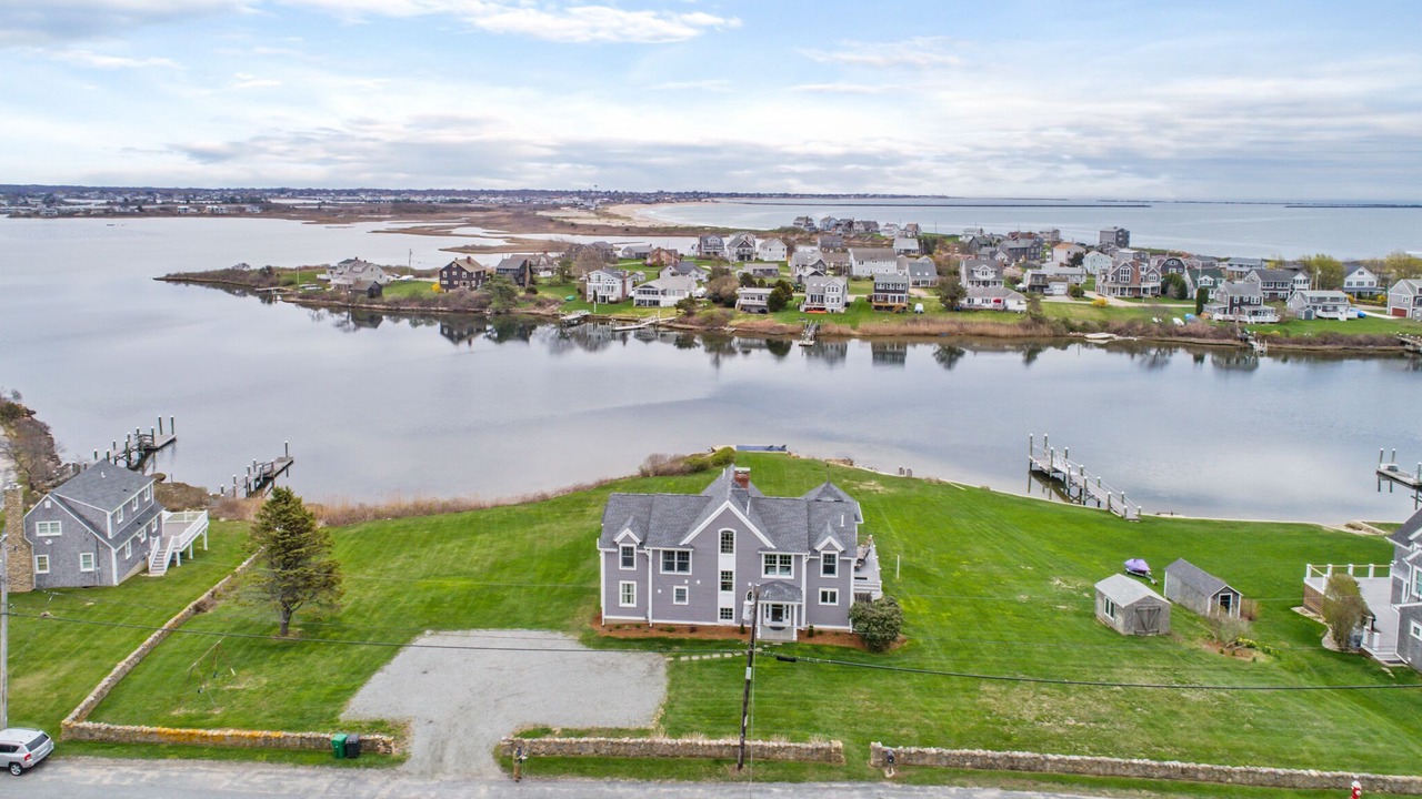 Photo of Others in Matunuck