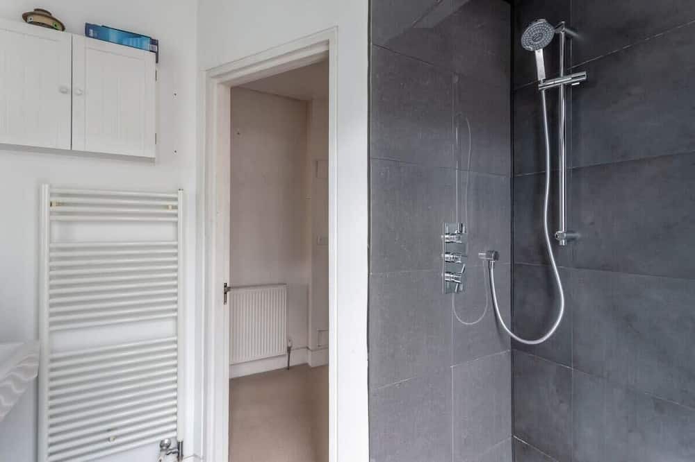 Photo of Bathroom in Southfields