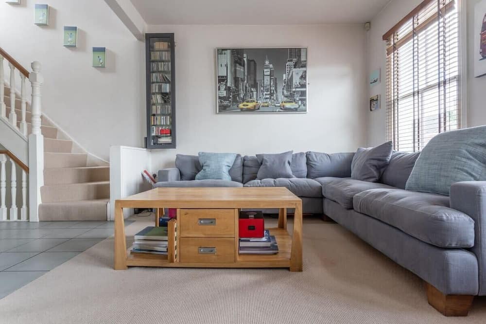 Photo of Livingroom in Southfields