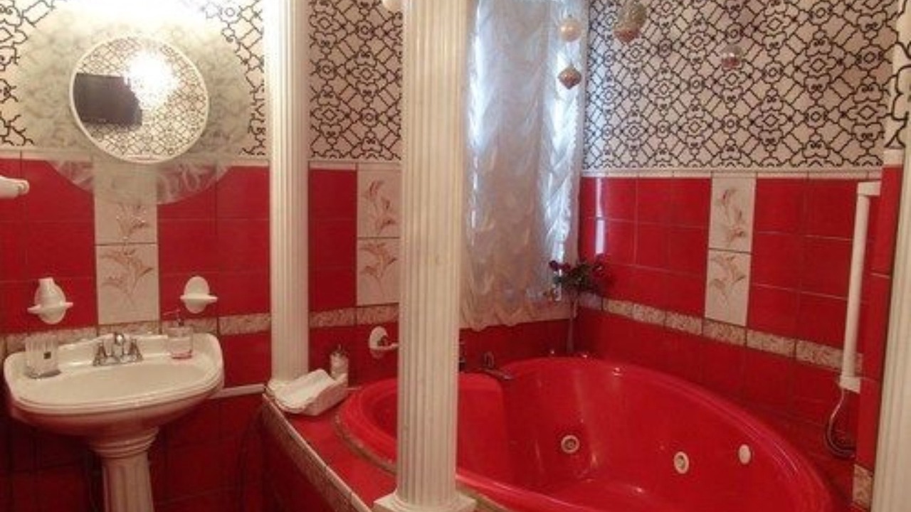 Photo of Bathroom in Central West End