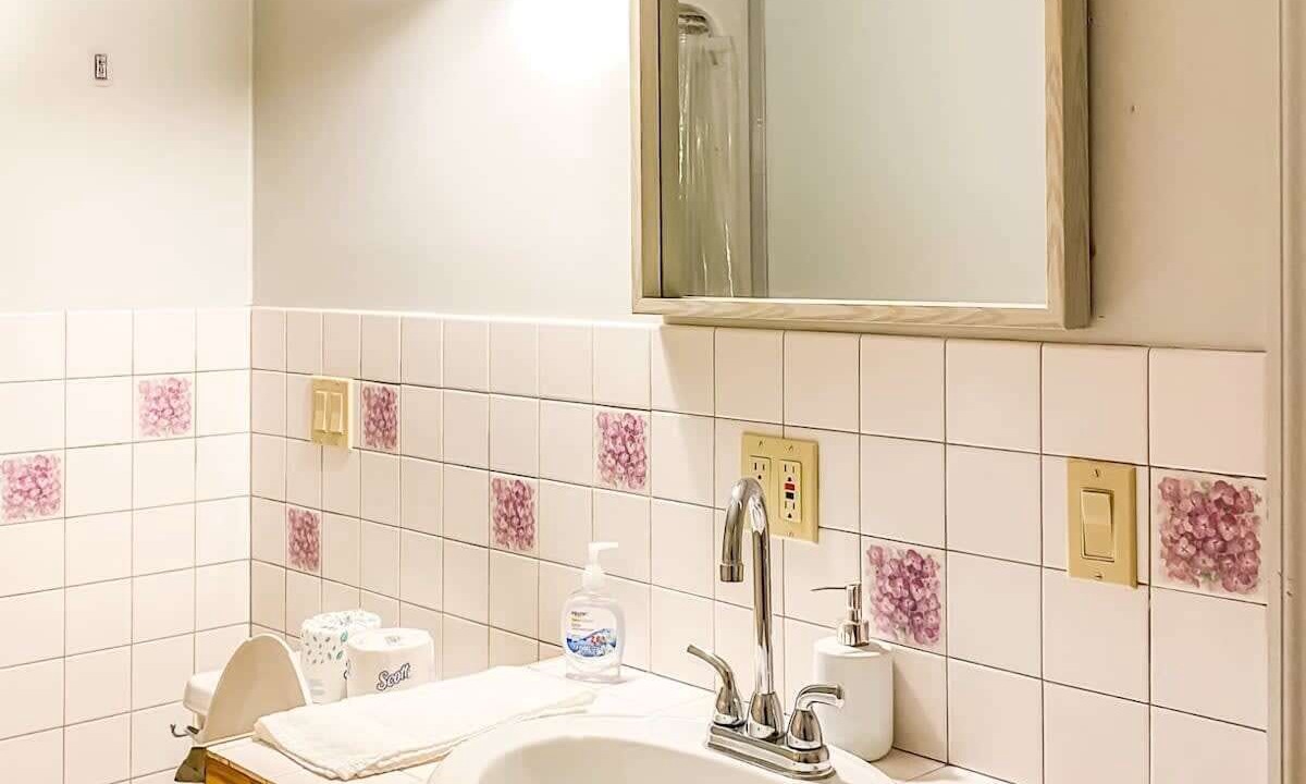 Photo of Bathroom in Normal