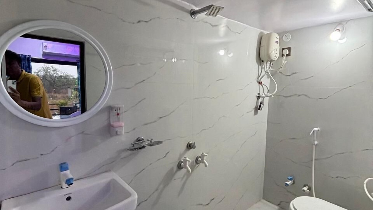 Photo of Bathroom in Chandrapur