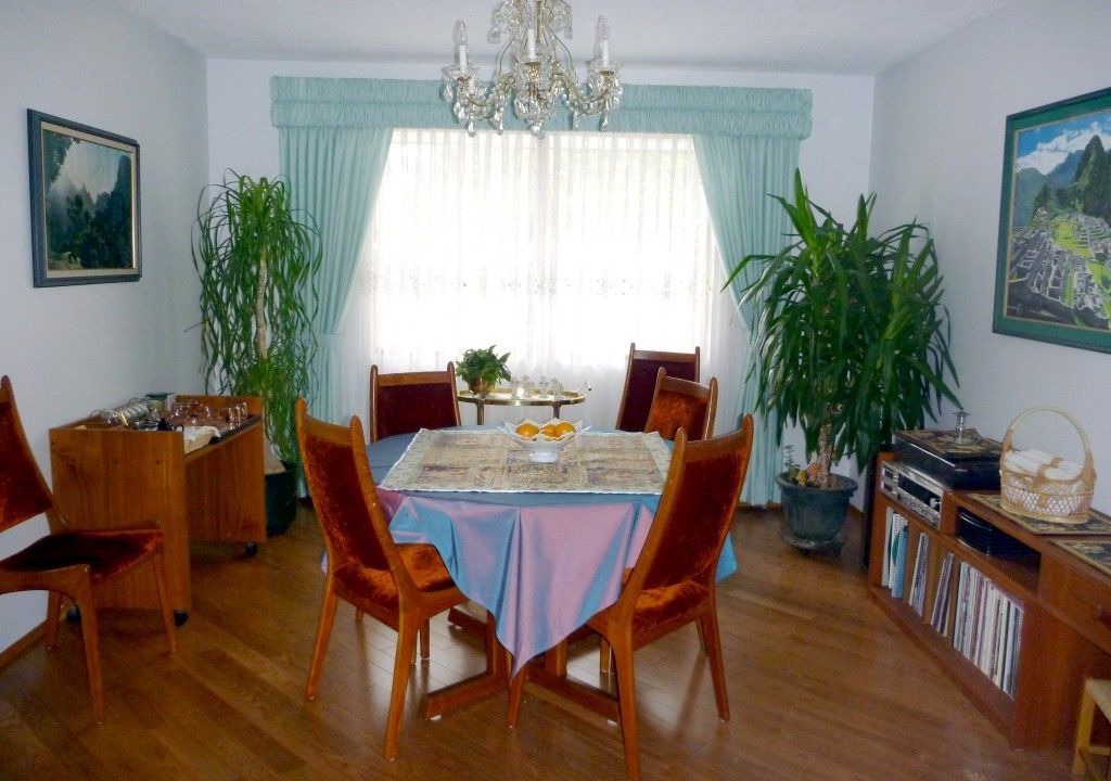 Photo of Livingroom in South Lethbridge