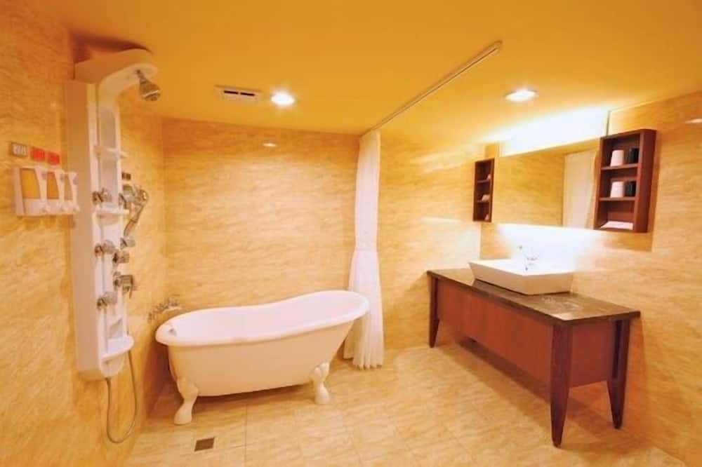Photo of Bathroom in Yuanlin