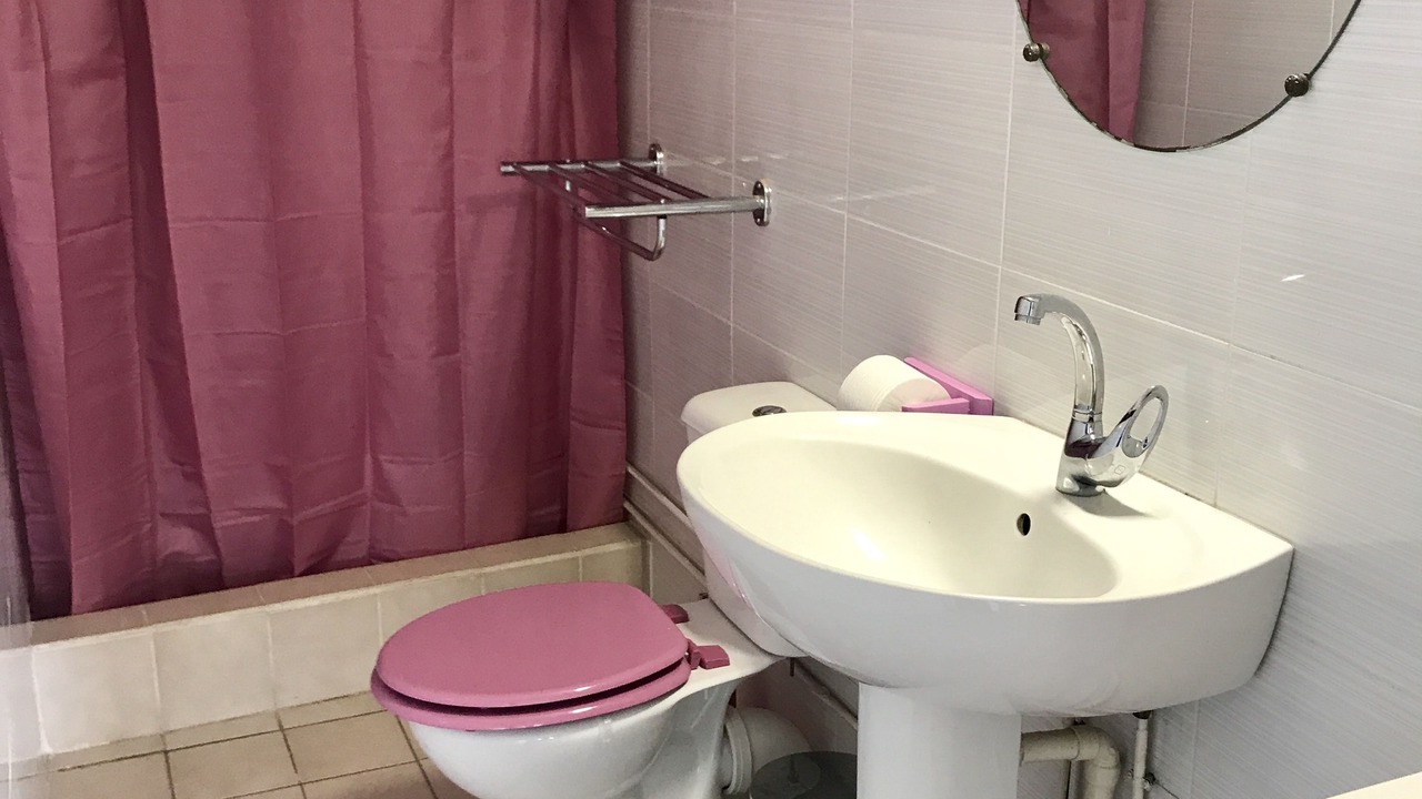 Photo of Bathroom in Baillif