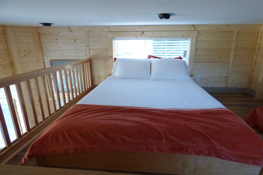 Photo of Bedroom in Bay City