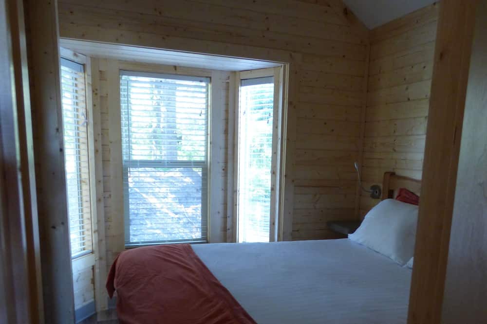 Photo of Bedroom in Bay City