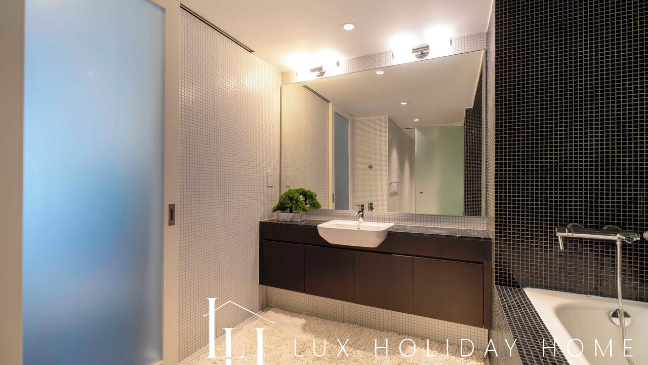 Photo of Bathroom in DIFC