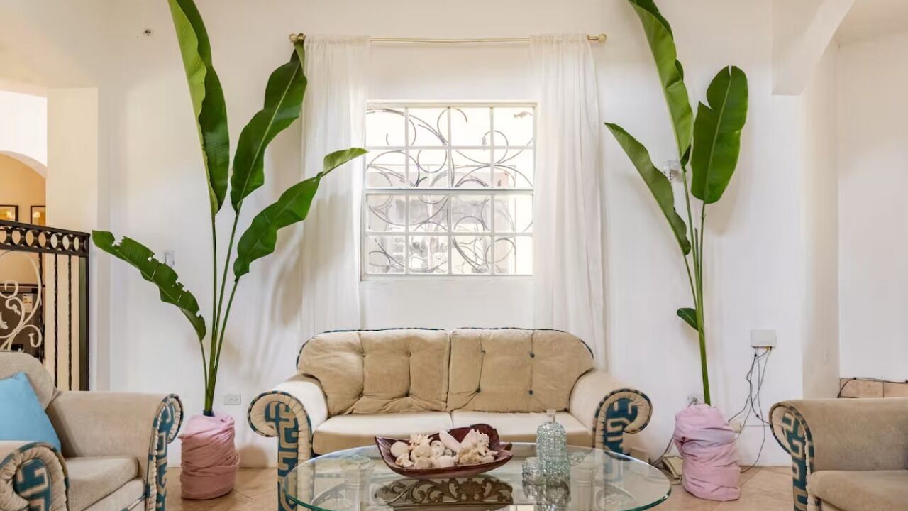 Photo of Livingroom in Runaway Bay