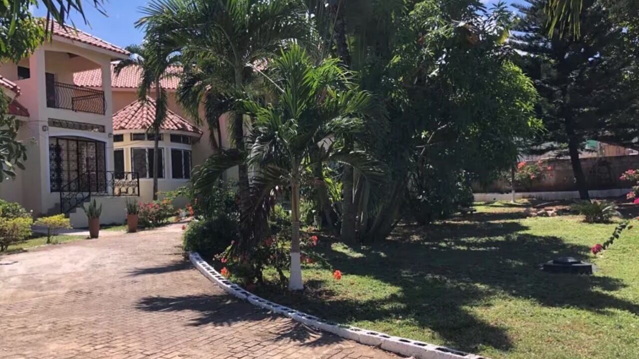 Photo of Outdoor in Runaway Bay