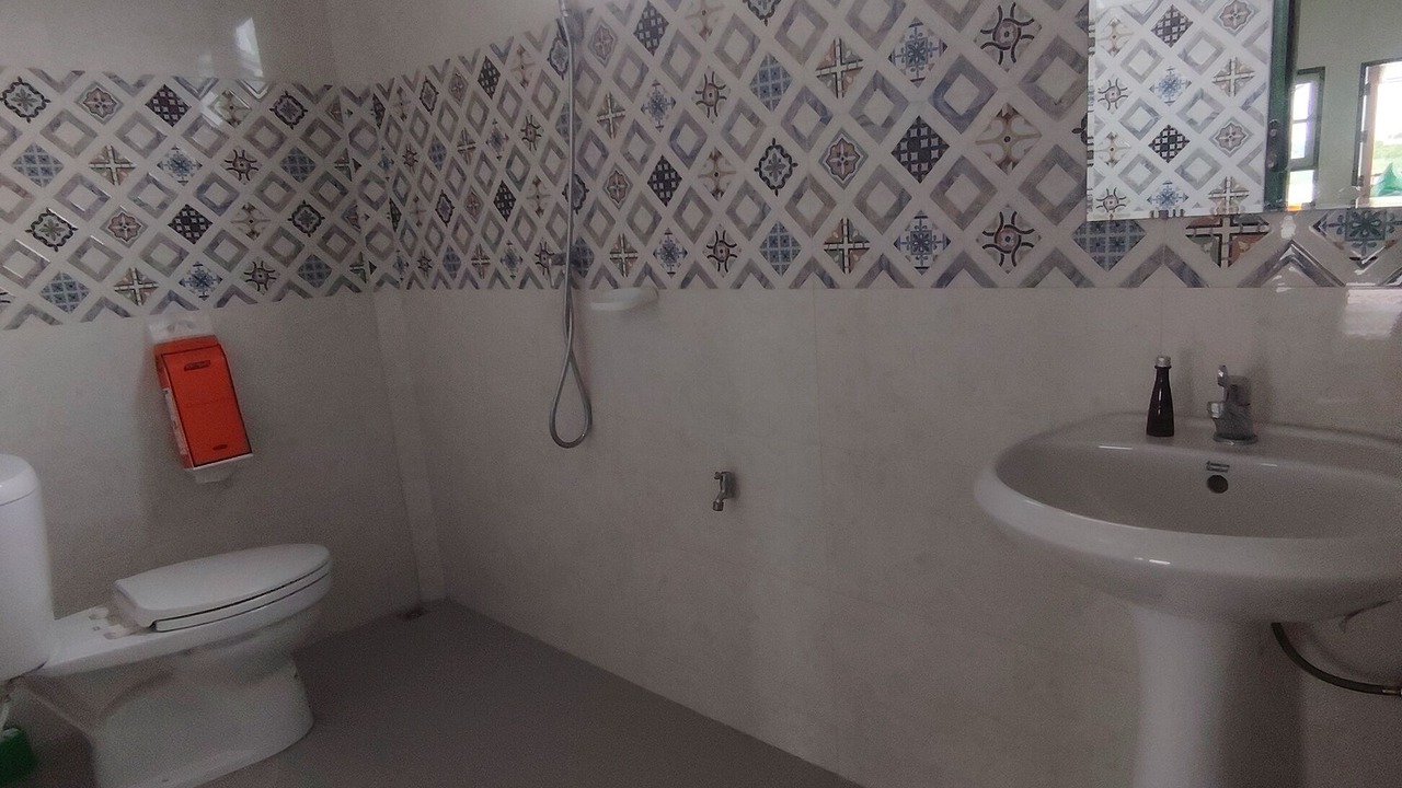 Photo of Bathroom in Pak Kret
