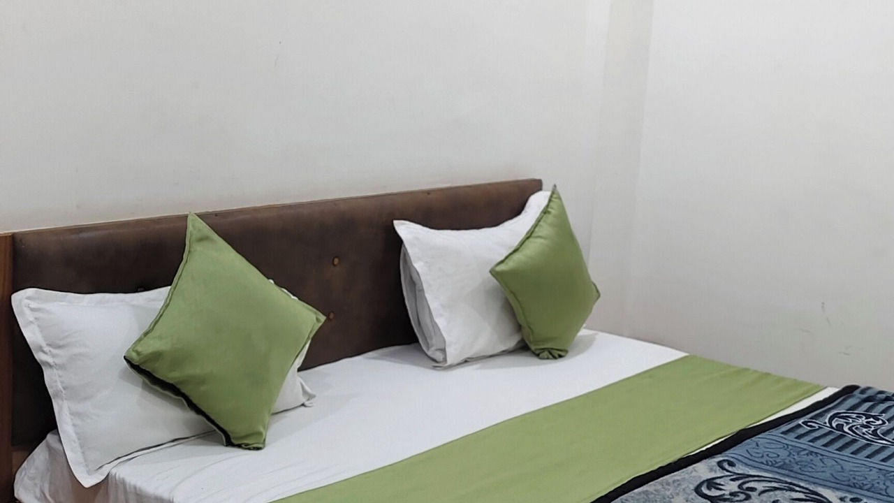 Photo of Bedroom in Panch Mahals District