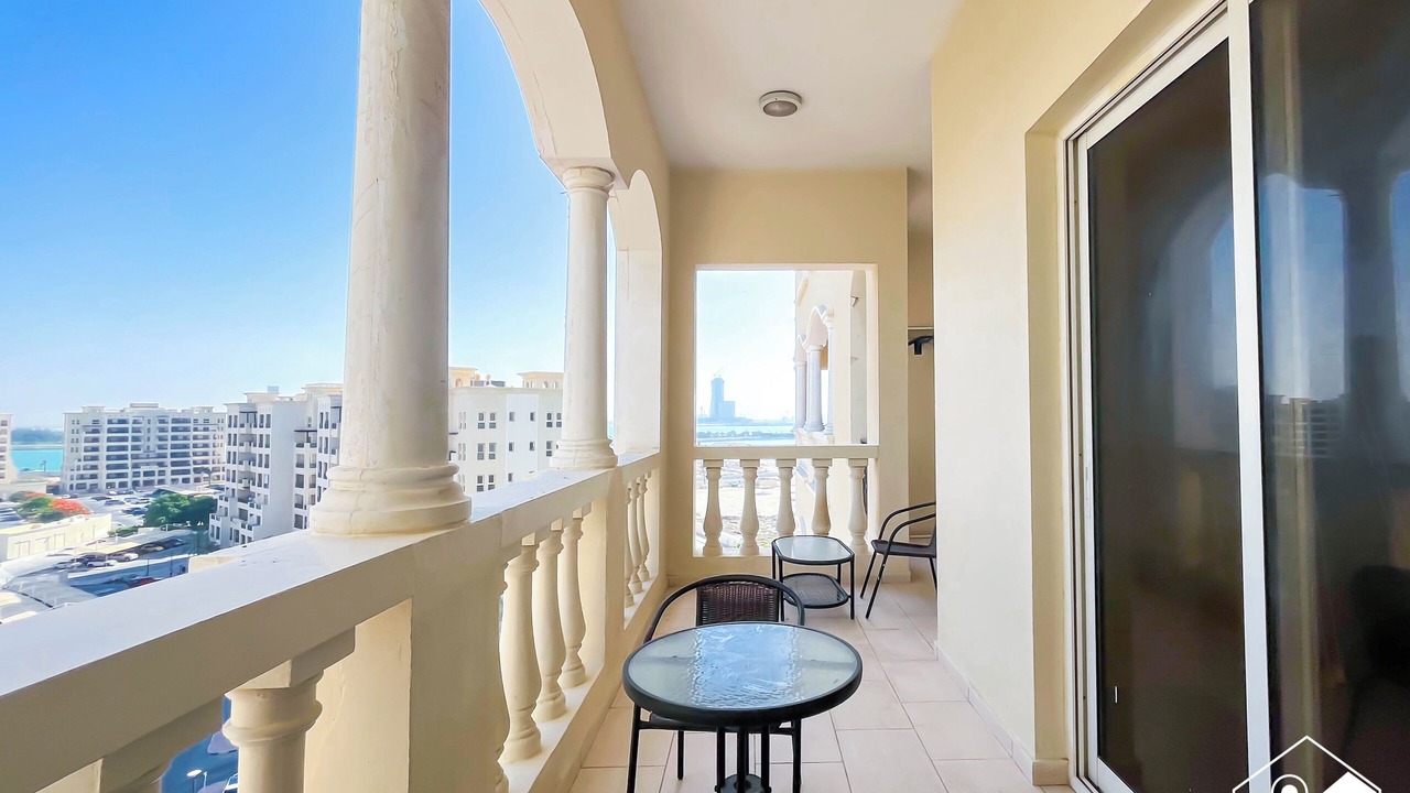 Photo of Patio Balcony in Al Hamra Village