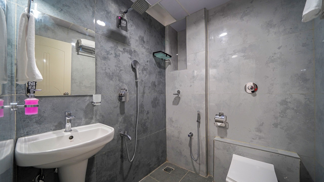 Photo of Bathroom in Ejipura
