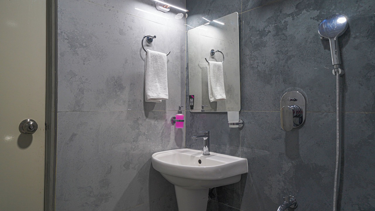 Photo of Bathroom in Ejipura