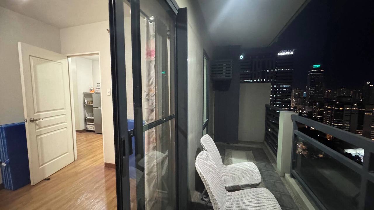 Photo of Patio Balcony in Highway Hills