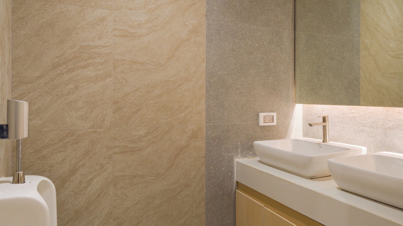 Photo of Bathroom in Yan Nawa