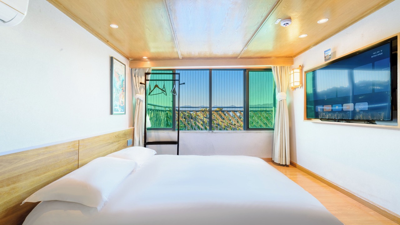Photo of Bedroom in Futian CBD