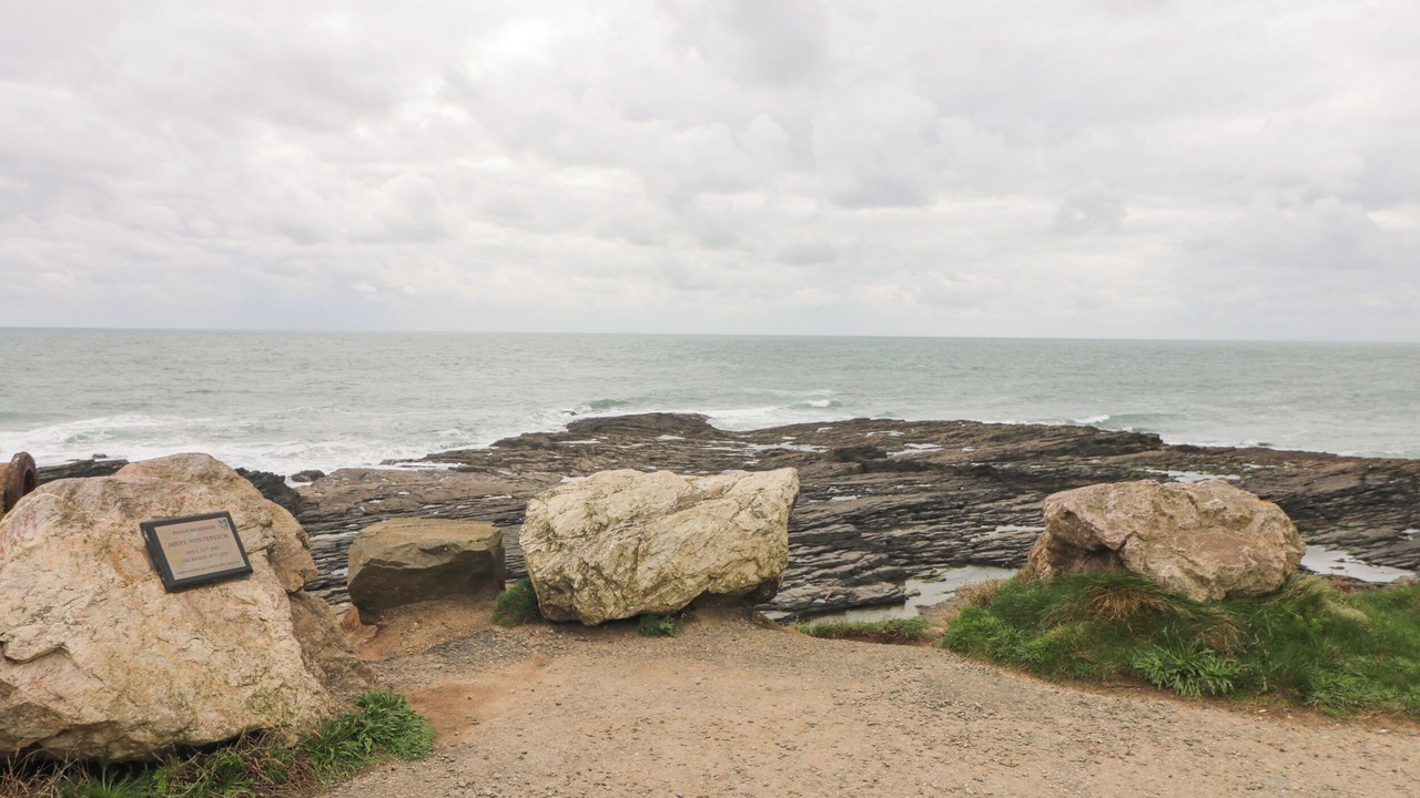 Photo of Others in Slade
