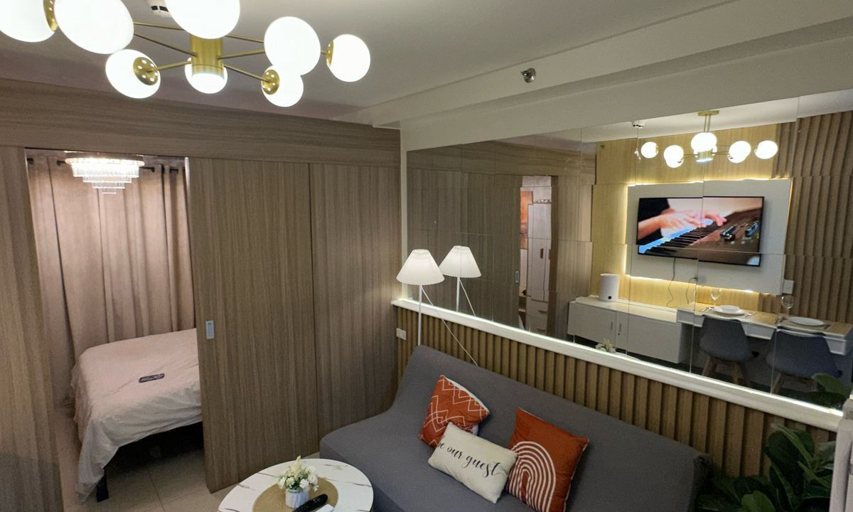Photo of Livingroom in Barangay 76