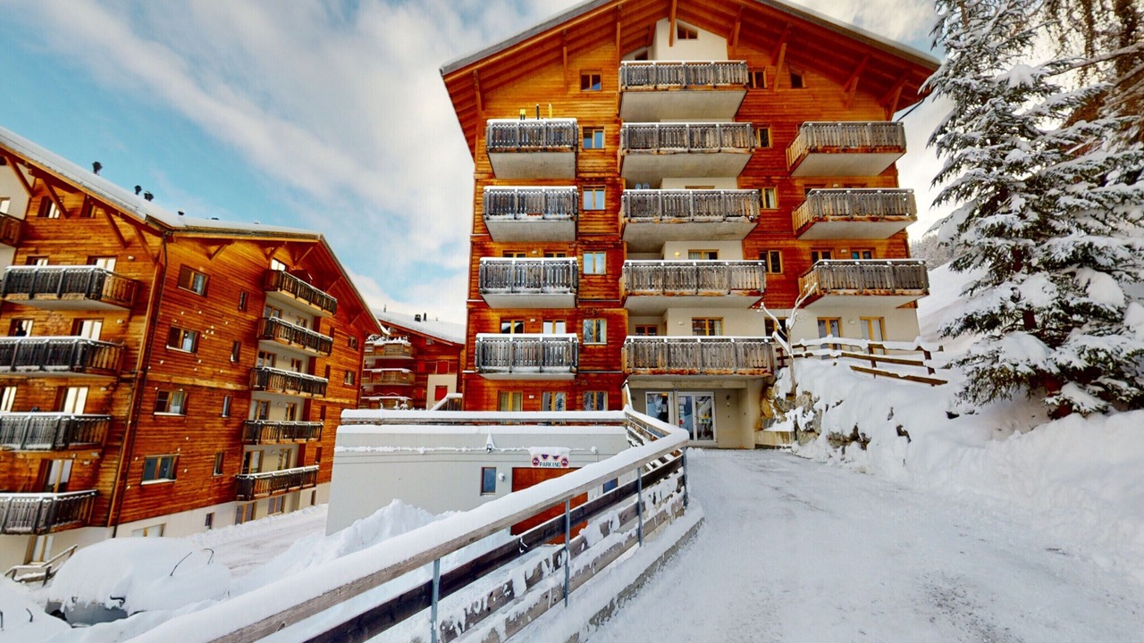 Photo of Outdoor in Saint-Pierre-de-Clages