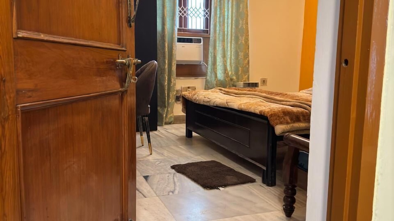 Photo of Bedroom in Civil Lines